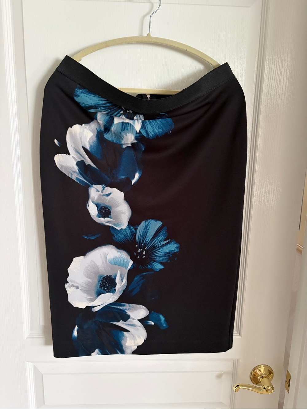 Alfani Black Floral Pencil Skirt with Blue and White Print